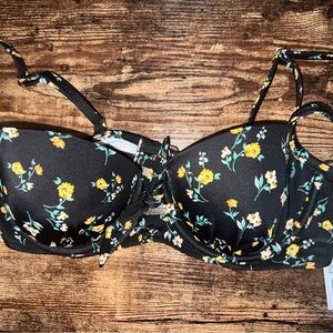 Shade & Shore Bathing Suit Top